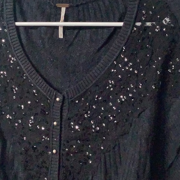 Free People -Sz S - lace gem front short sleeve poncho style wide arm hole shirt - Picture 3 of 9